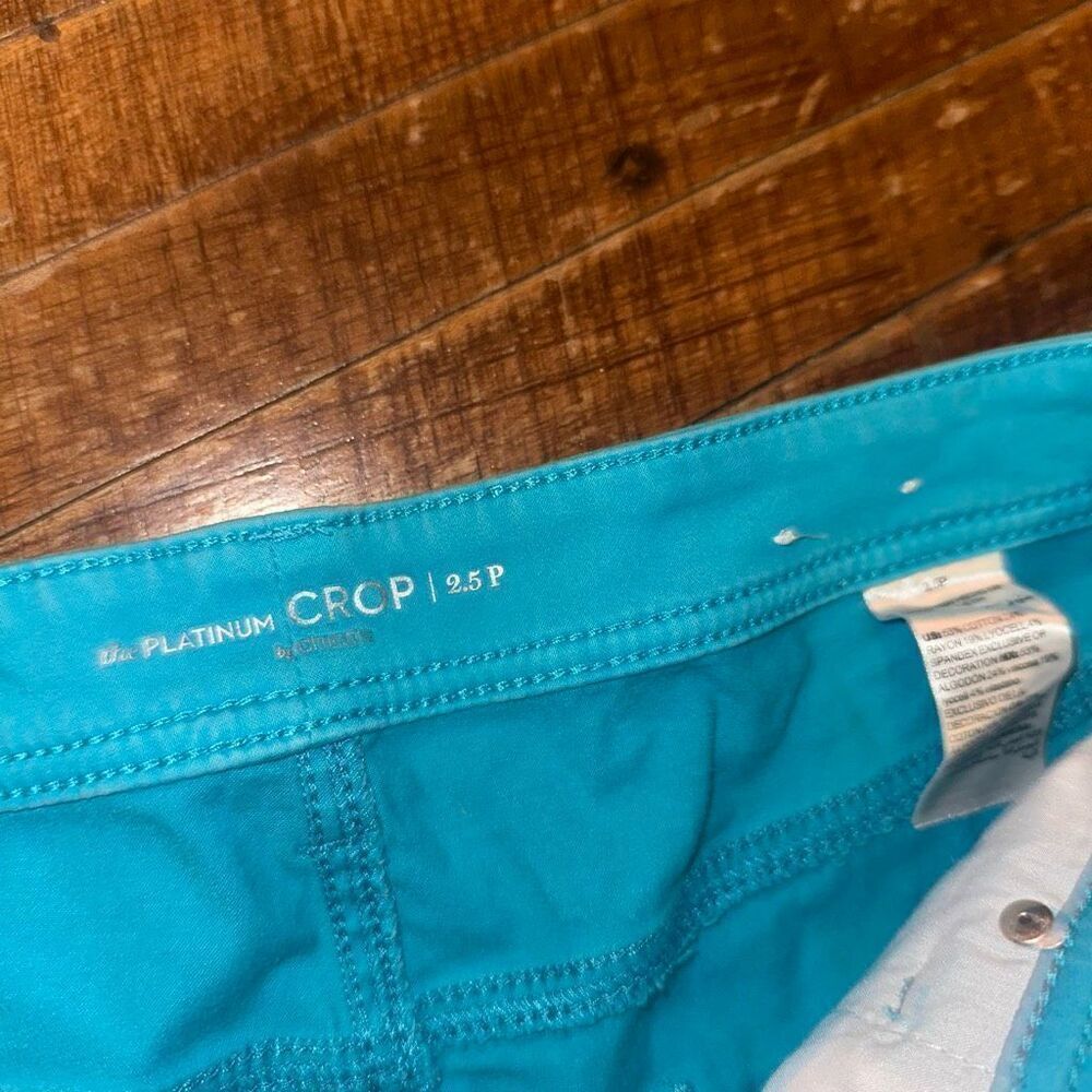 Chico’s Platinum Crop 2.5/14 colorful light blue jeans - Picture 2 of 3